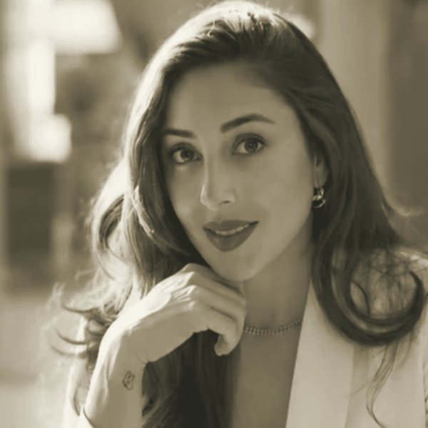 Sabrina, socia de SCX